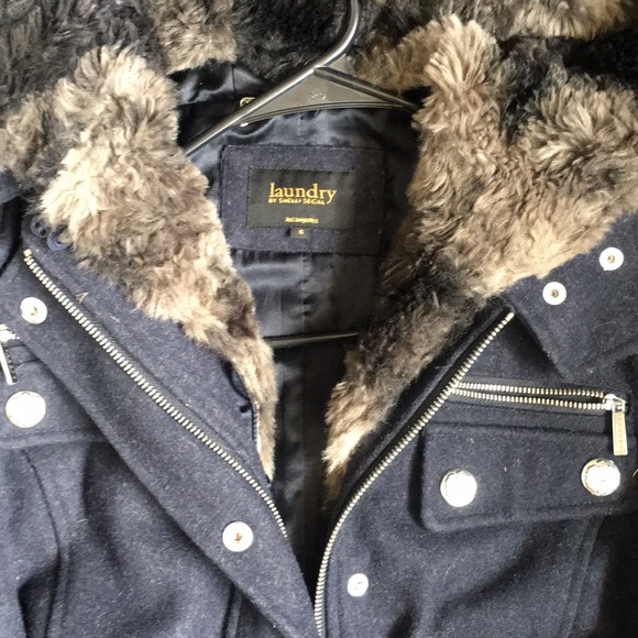 Wool jacket - Picture 2 of 3